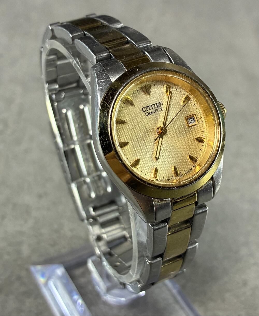 Citizen Women's 26mm Gold Silver Watch Date 1012-S99418 Champagne Dial Working